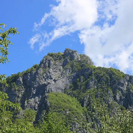 Couette-café Partenza Funivia 3*